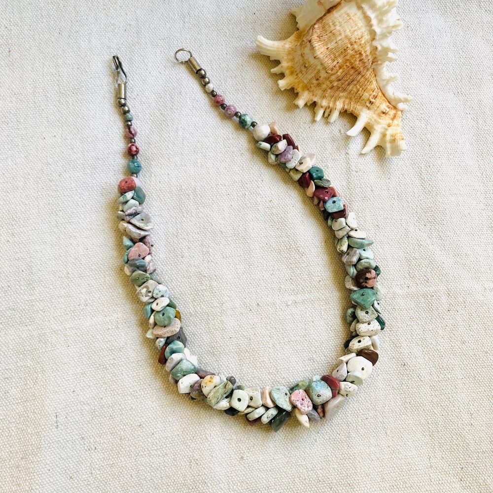 Vintage Chunky Beaded Polished Jasper Chip Necklace Sea Green White 19”